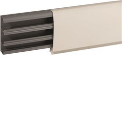 Canale battiscopa completo di coperchio e base bianco RAL 9001 TBN