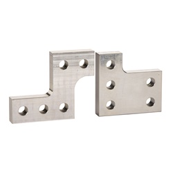 Distanziatori poli 4 poli 95 mm per interruttori INS630B/1600 uso elettrico industriale