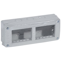 PLEXO VELA - SCATOLA IP40 6M ORIZ