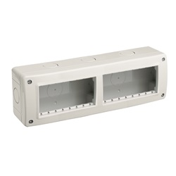 PLEXO VELA - SCATOLA IP40 8M ORIZ