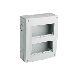 PLEXO VELA - SCATOLA IP40 8M VERT
