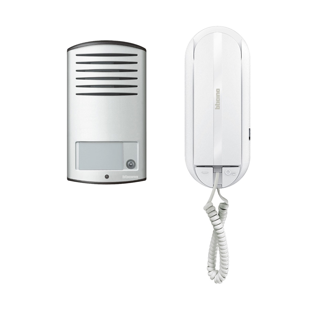 Kit citofonico audio monofamiliare Sprint L2 con pulsantiera resistente IP54 IK07 per installazione parete