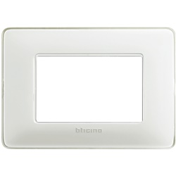 Placca 3 moduli BTicino Matix colore ghiaccio tecnopolimero incasso impianti elettrici