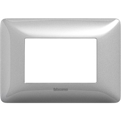 Placca incasso Matix 3 moduli silver tecnopolimero per impianti elettrici resistenza design moderno