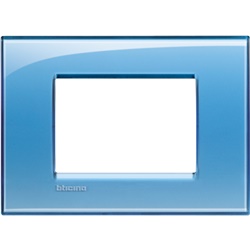 Placca quadra 3 moduli azzurro deep tecnopolimero per impianti elettrici