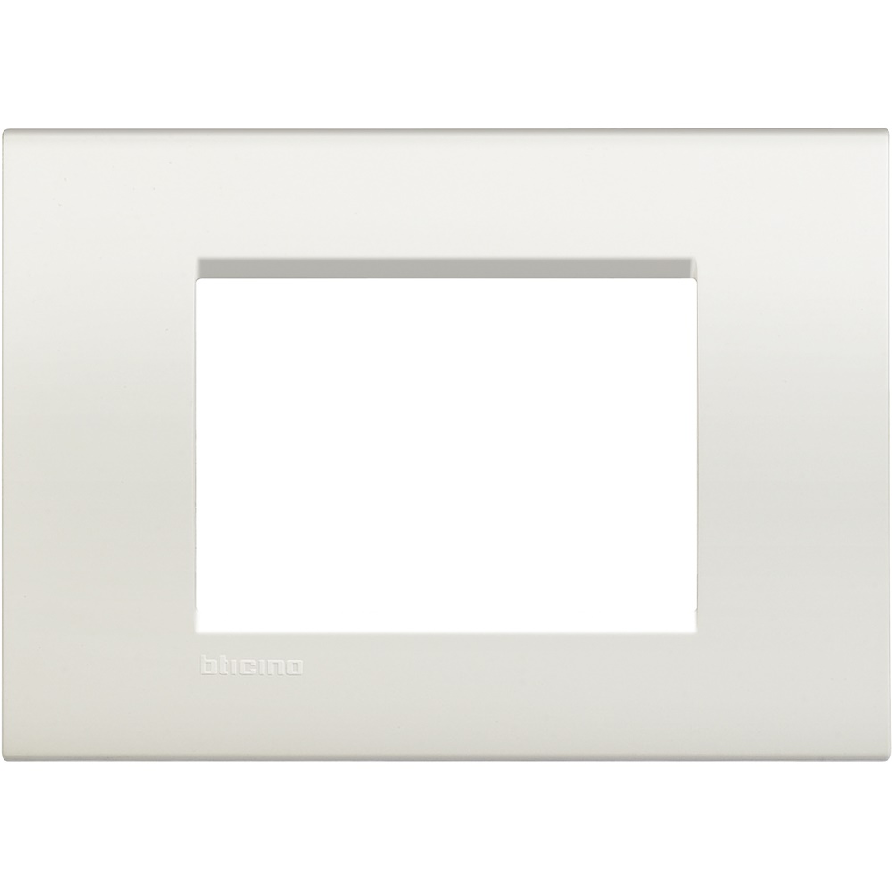 Placca incasso 3 moduli bianca tecnopolimero per impianti elettrici standard
