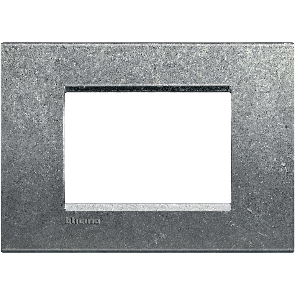 Placca incasso 3 moduli metallo design compatto per impianti elettrici domestici e professionali