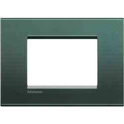 Placca incasso metallo 3 moduli orizzontali per impianti elettrici muro