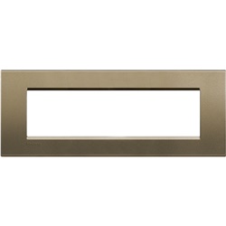 Placca quadrata 7 moduli metallo design Square per installazioni elettriche