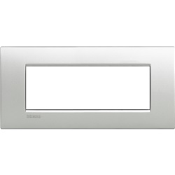 Placca incasso 7 moduli metallo Tech per impianti elettrici moderni