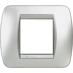 Placca 2 moduli metallo Tech per impianti elettrici interni Living Int