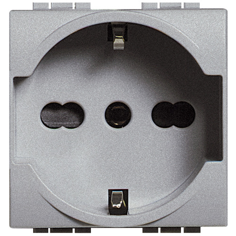 Presa P30 2P+T 16A 250Vac contatti laterali e centrale terra per spine tedesco e 10A allineate uso elettrico