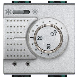 Termostato elettronico Light Tech 230V commutatore estate/inverno controllo riscaldamento ambiente