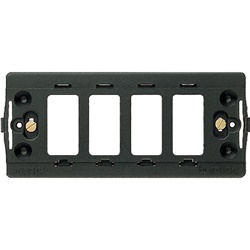 Supporto modulare 4 posti Magic per installazioni elettriche da incasso, montaggio sicuro con viti, uso residenziale e professionale
