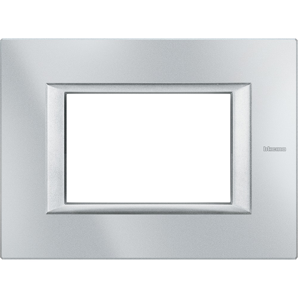 Placca Axolute 3 posti metallo incasso modulare per installazioni elettriche interne