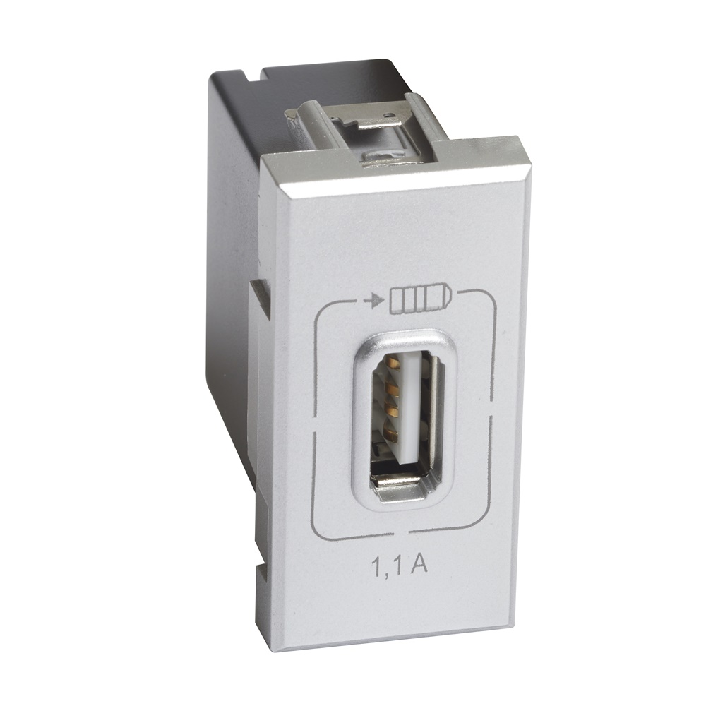 Caricatore USB Tech 5V 1500mA per dispositivi elettronici domestici e professionali