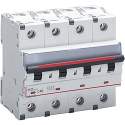 Interruttore magnetotermico 4 poli curva C 40A 25kA per impianti trifase con neutro