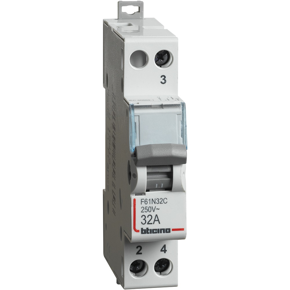 Commutatore a zero centrale 32A 230/400V 1 modulo DIN per uso elettrico residenziale e industriale