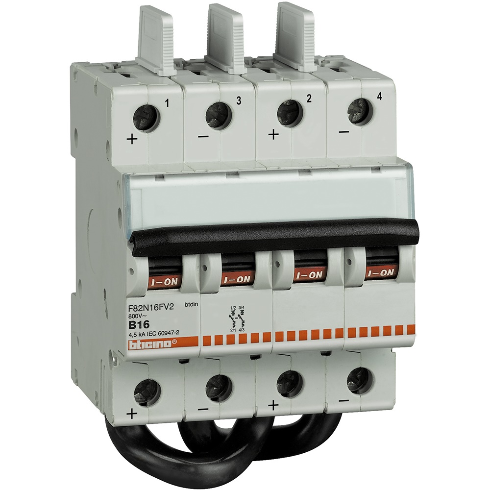 Interruttore magnetotermico bipolare 16A 800V DC per fotovoltaico montaggio su guida DIN