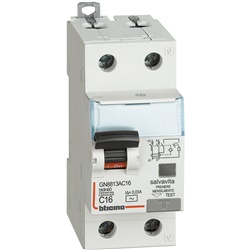 Interruttore magnetotermico differenziale AC 1P+N 16A 6kA 30mA per impianti residenziali e commerciali