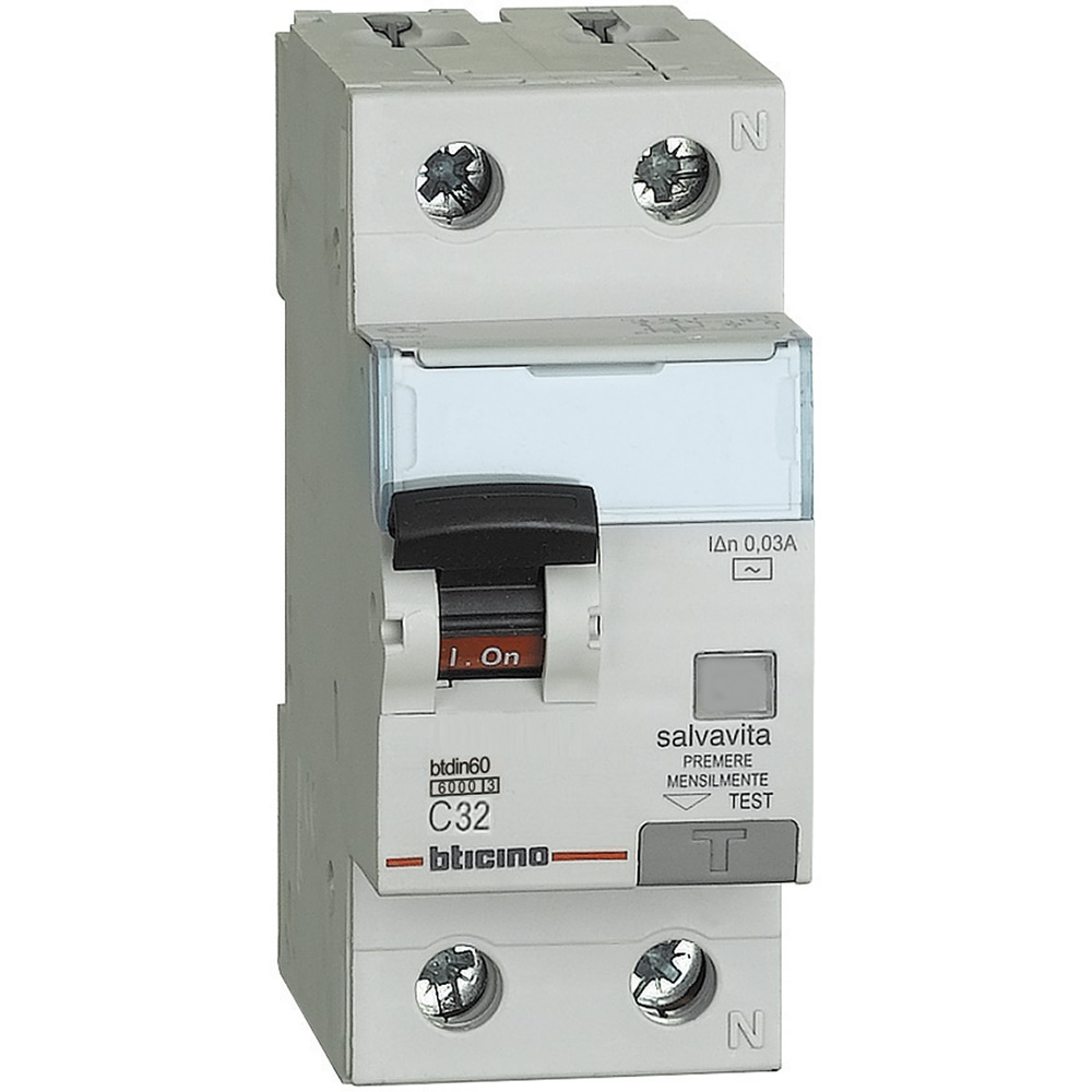 Interruttore magnetotermico differenziale AC 1P+N 32A 6kA protezione salvavita per impianti residenziali e commerciali