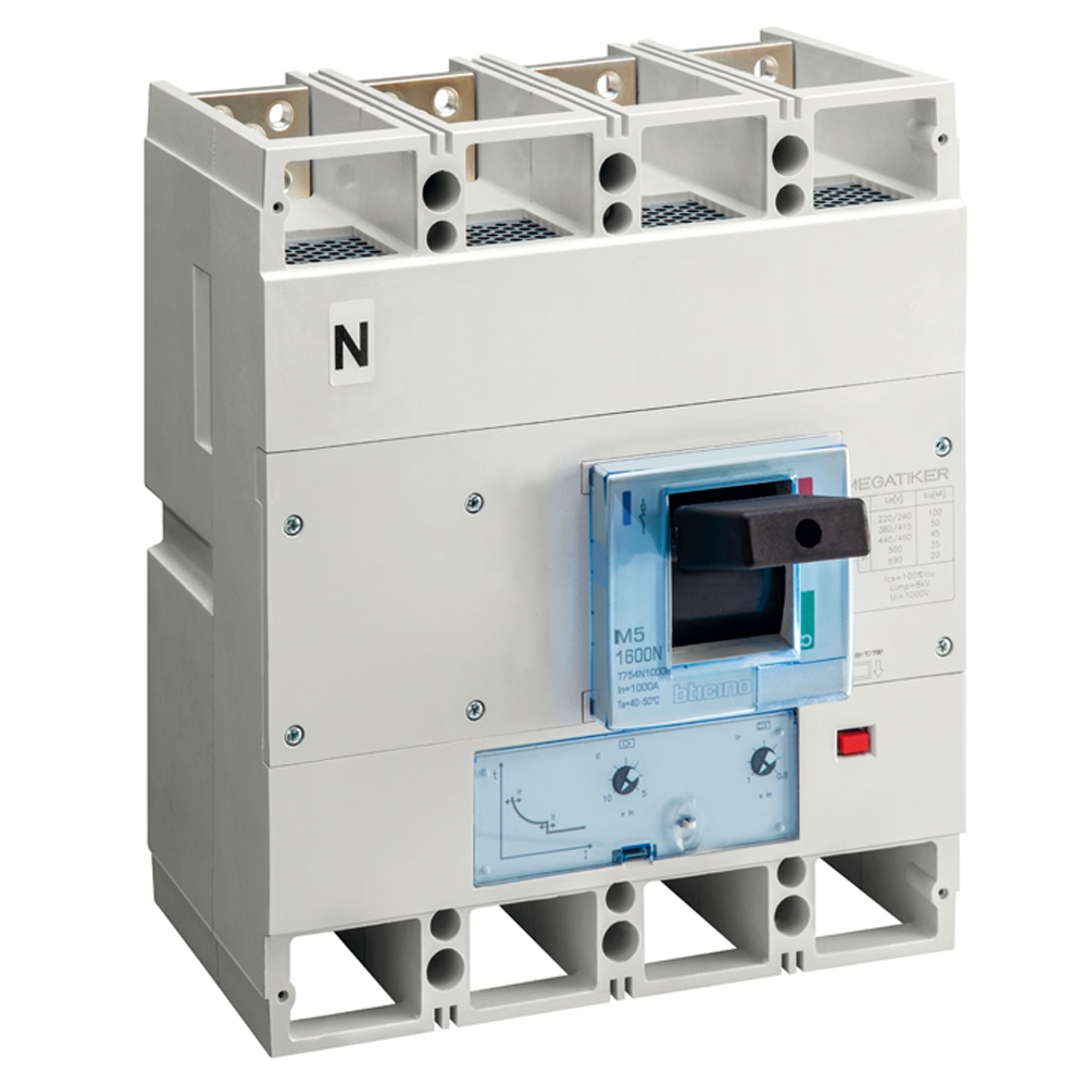 Interruttore magnetotermico MEGATIKER M5 4 poli 800A 50kA per uso industriale