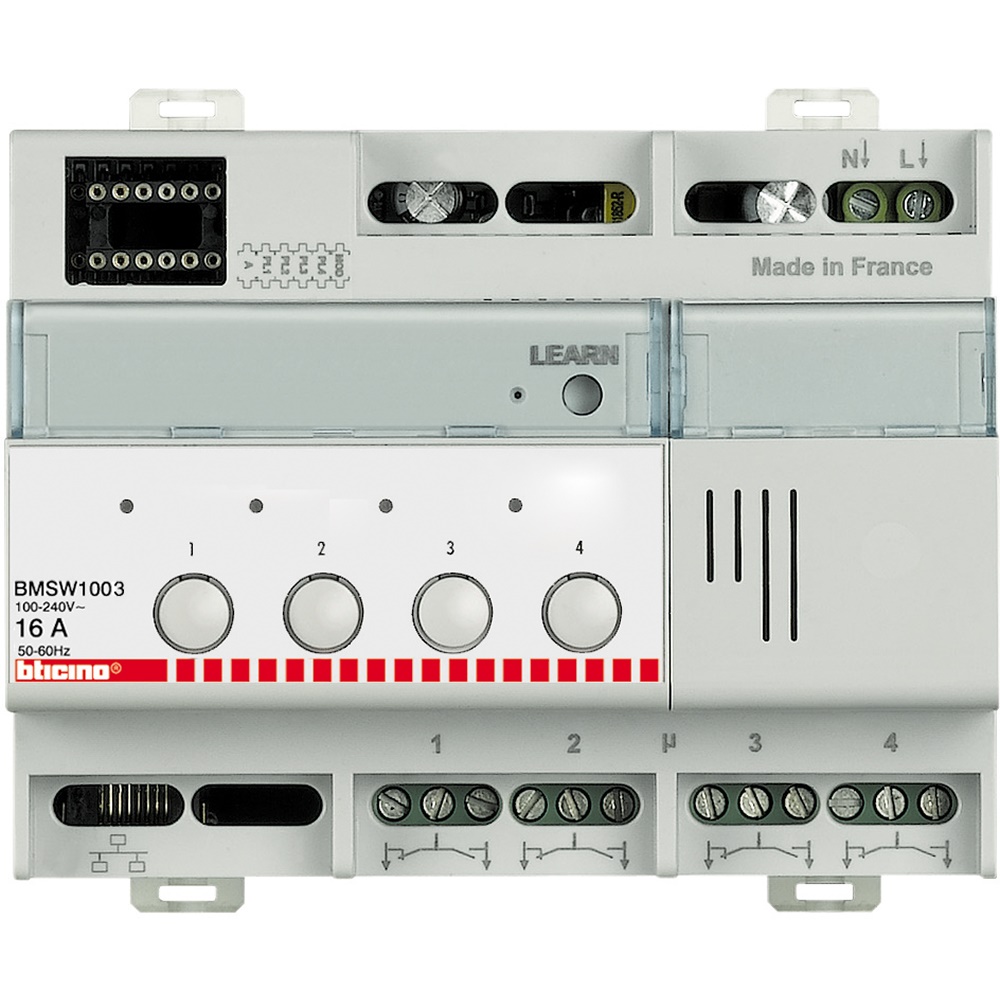 Attuatore SCS 4 canali 16A 230V montaggio guida DIN 6 moduli per impianti domotici residenziali e commerciali