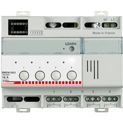 Attuatore SCS 4 canali 16A 230V montaggio guida DIN 6 moduli per impianti domotici residenziali e commerciali
