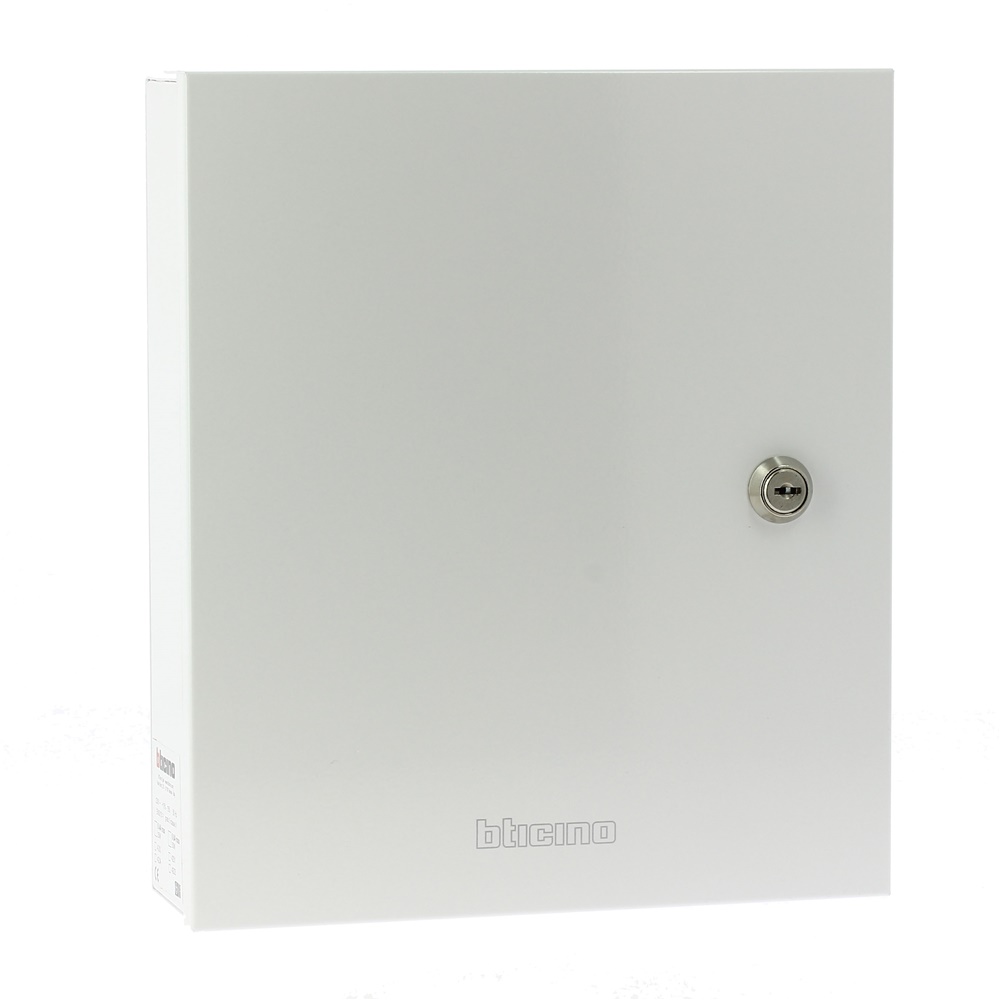 Contenitore metallico bianco 255x295x85 mm con chiusura a chiave per centrale 16 ideale per impianti BTI4210
