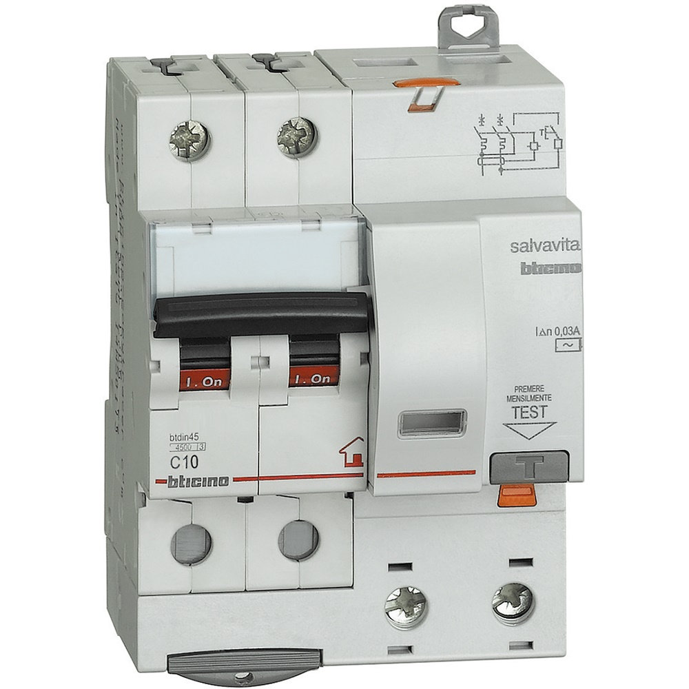 Interruttore magnetotermico differenziale 2P 30mA tipo AC 10A 4 moduli DIN 230V