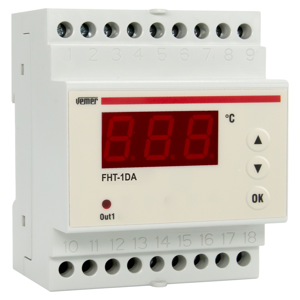 Termoregolatore digitale DIN 24/230 VAC per controllo temperatura banchi frigo e forni