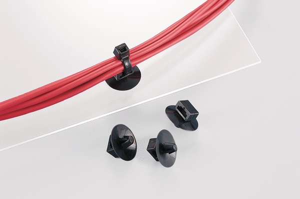 Supporto fissaggio a freccia SFC2 per fascette max 8 mm, applicazioni spazi ridotti, uso industriale e automotive