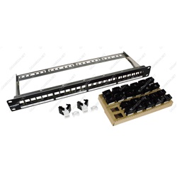 Patch panel 19’’ + 24 prese CAT6 non schermate Nero tooless (GGM PAN24VKP + GGM PRJC6UTLBK)