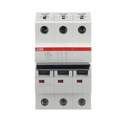 Interruttore Automatico Miniature S200 3P 32A K 6kA AC uso residenziale industriale