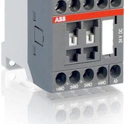 NSL40E-81 RELE AUSILIARIO 24VCC