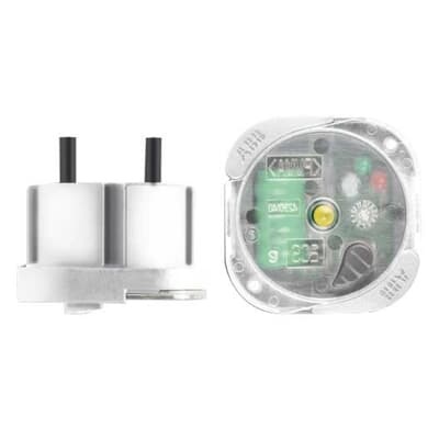 Lampada anti black-out estraibile 230V con riserva carica 4,5h per prese elettriche