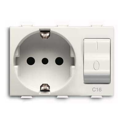 Presa elettrica 2P+E 16A 250V con interblocco e magnetotermico integrato P30 bianca