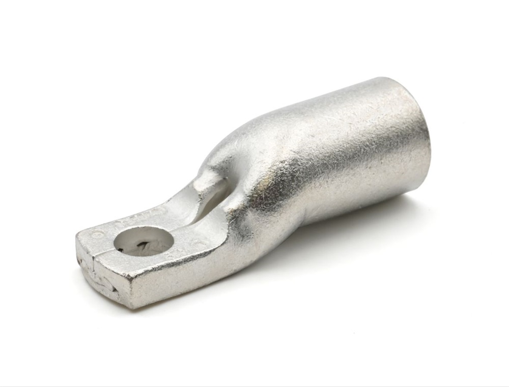 Capocorda ad occhiello attacco contenuto vite 8mm sezione 95mmq per interruttori BT