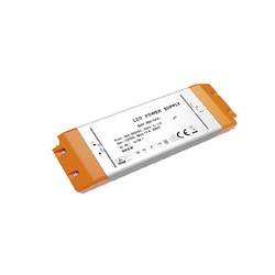 Alimentatore LED 24V 200W compatto stabile 50/60Hz per illuminazione residenziale e professionale