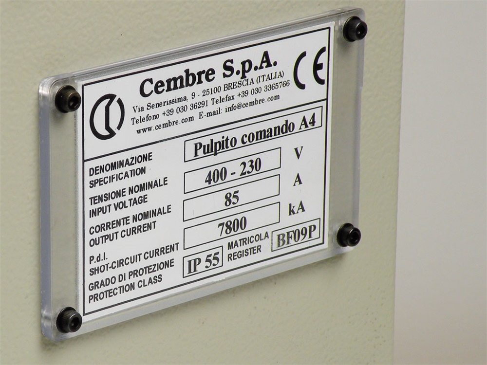 TARGA QUADRO MG-VRT-R GRIGIO PVC 52