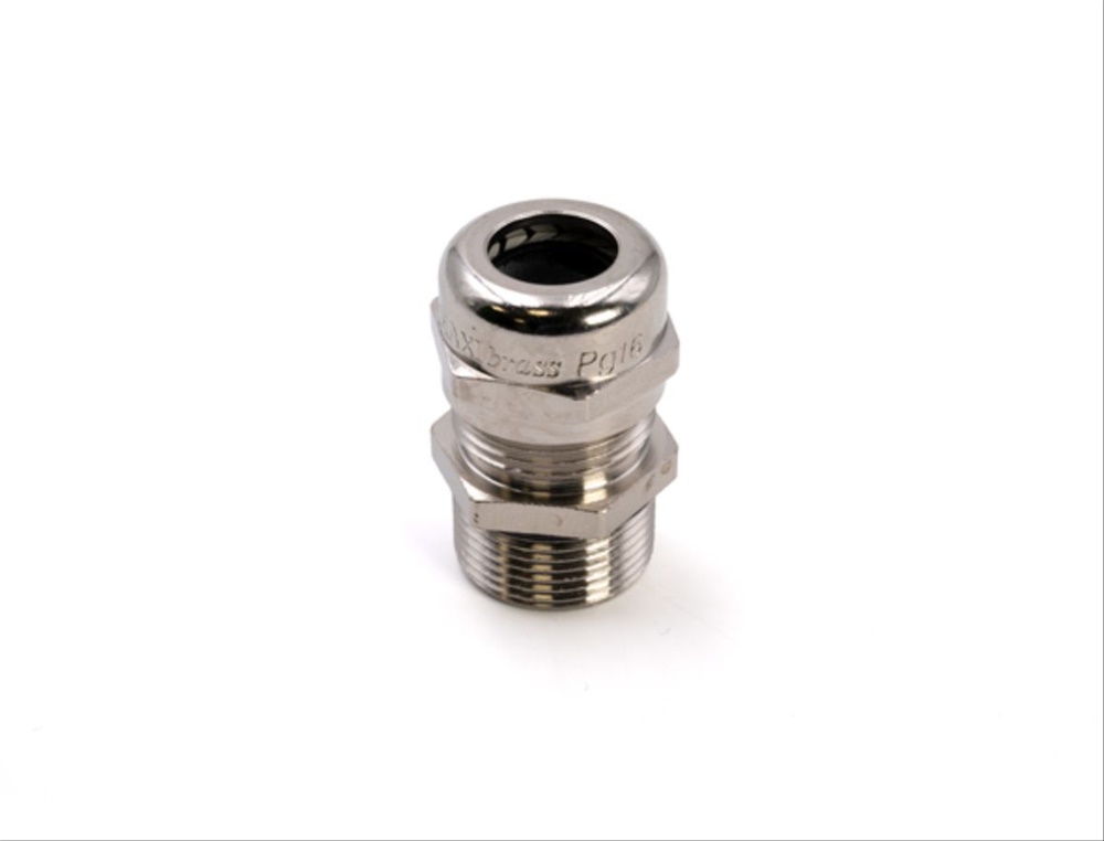 Pressacavo Maxibrass ottone nichelato filettatura lunga Pg16 IP68 per installazioni elettriche