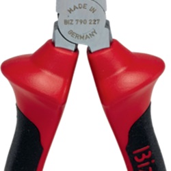 Pinza becchi semitondi lunghi dritti 160 mm isolata 1000 V manico bimateriale antiscivolo cromata