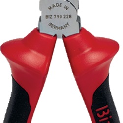 Pinza becchi semitondi lunghi 160 mm isolamento 1000 V manico bimateriale antiscivolo rivestimento cromato per lavori elettrici precisione