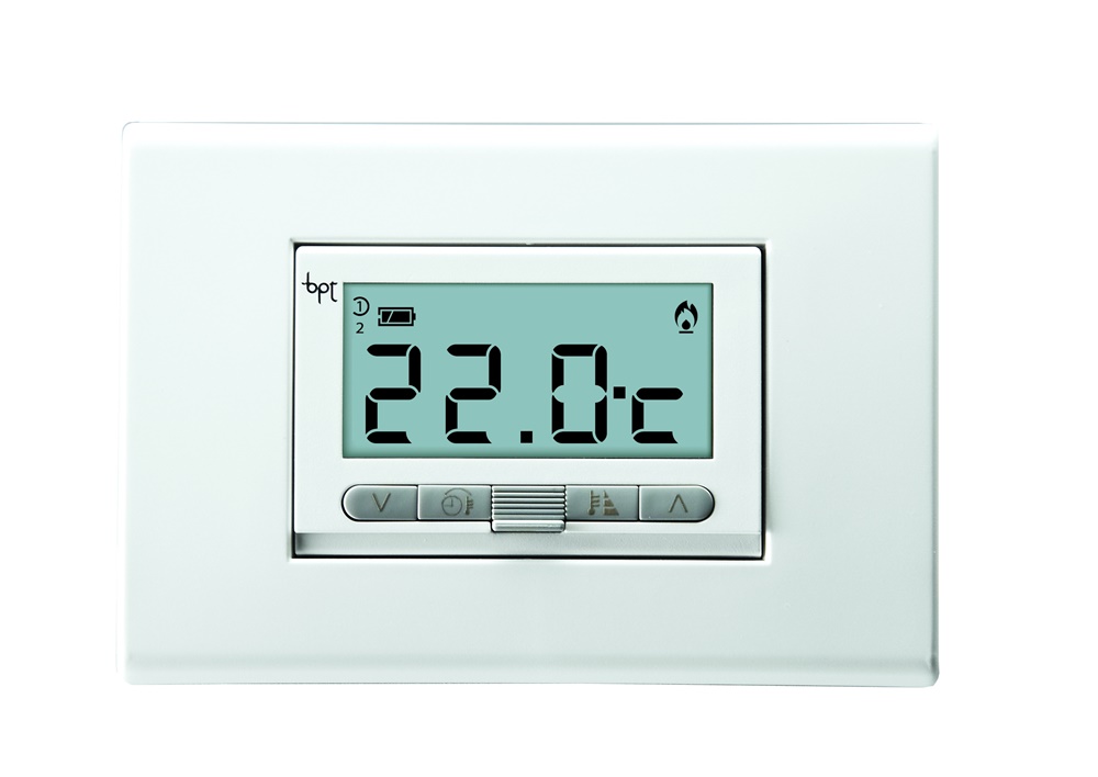 Termostato digitale ambiente da incasso TA/350 con display, doppia cover bianco e antracite, alimentazione batterie AAA, per uso residenziale e commerciale