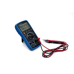 Multimetro digitale TRMS misurazione corrente e tensione AC/DC fino 750V uso professionale