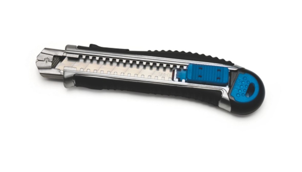 Coltello lama intercambiabile 18 mm con caricatore utensile manuale