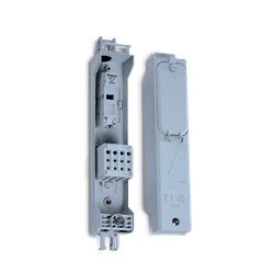 Morsettiera incasso palo doppio isolamento 4 poli 1 fusibile IP44 IK08 Serie MVE