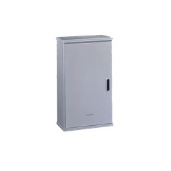 Armadio vetroresina 1 vano serratura IP44 IK10 per installazioni elettriche dimensioni 546x900x424 mm
