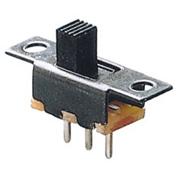 Deviatore verticale passante PTH 1 scambio 2 poli 19x5,4x8,8 cm per impianti elettrici residenziali e industriali