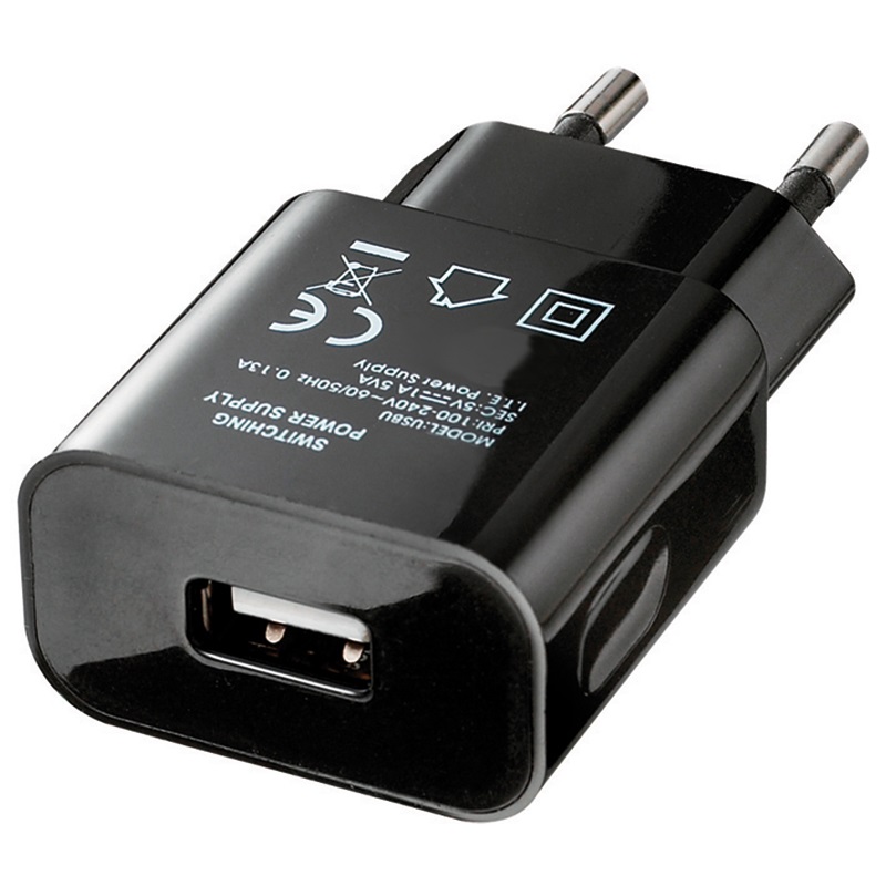 Alimentatore compatto 5V USB singola presa ricarica sicura uso domestico e professionale